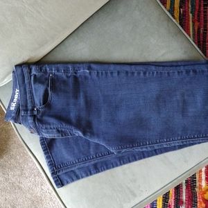 NY&C LOW RISE SKINNY JEAN SIZE 8